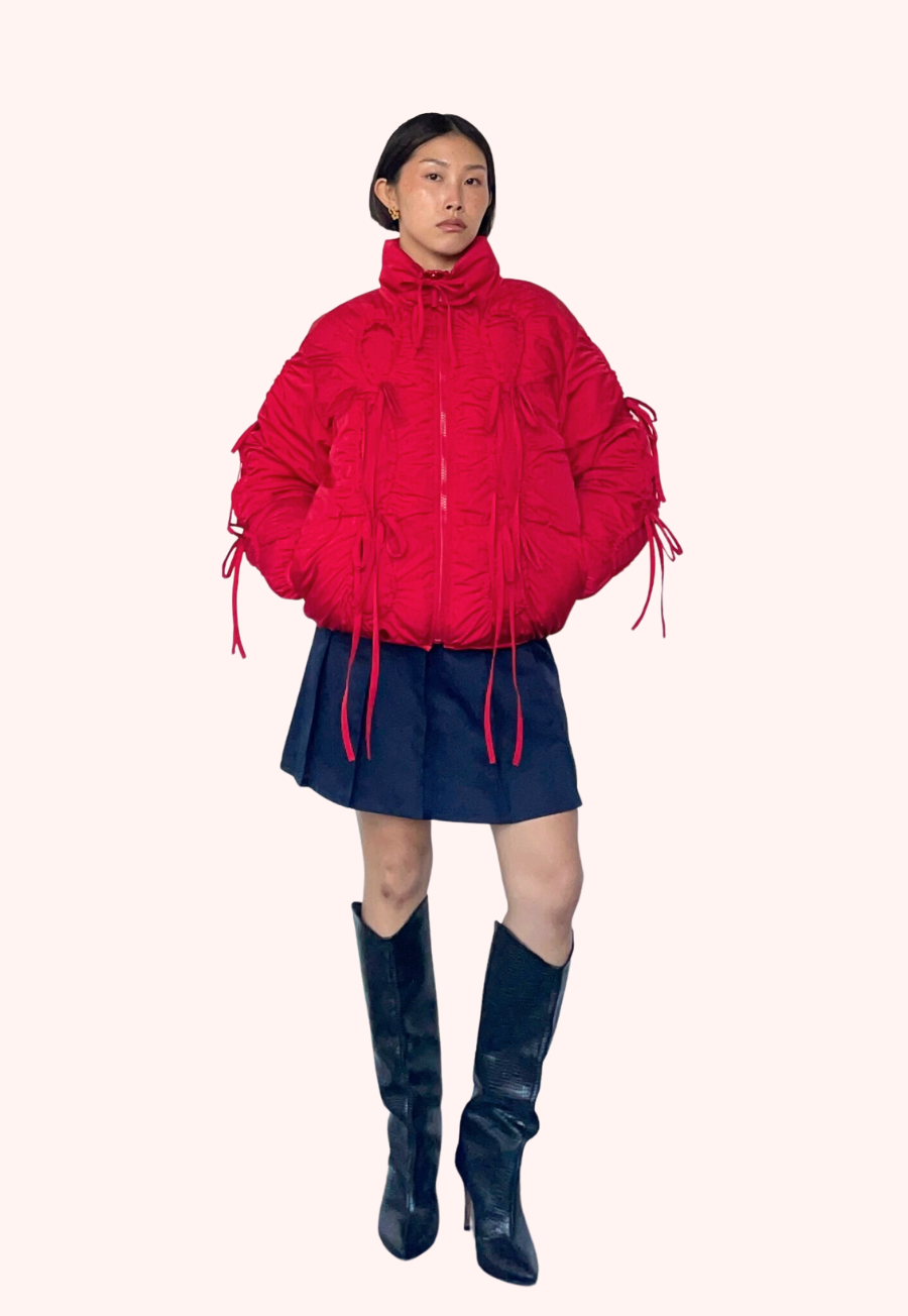 Bommy Puffer Jacket in Red