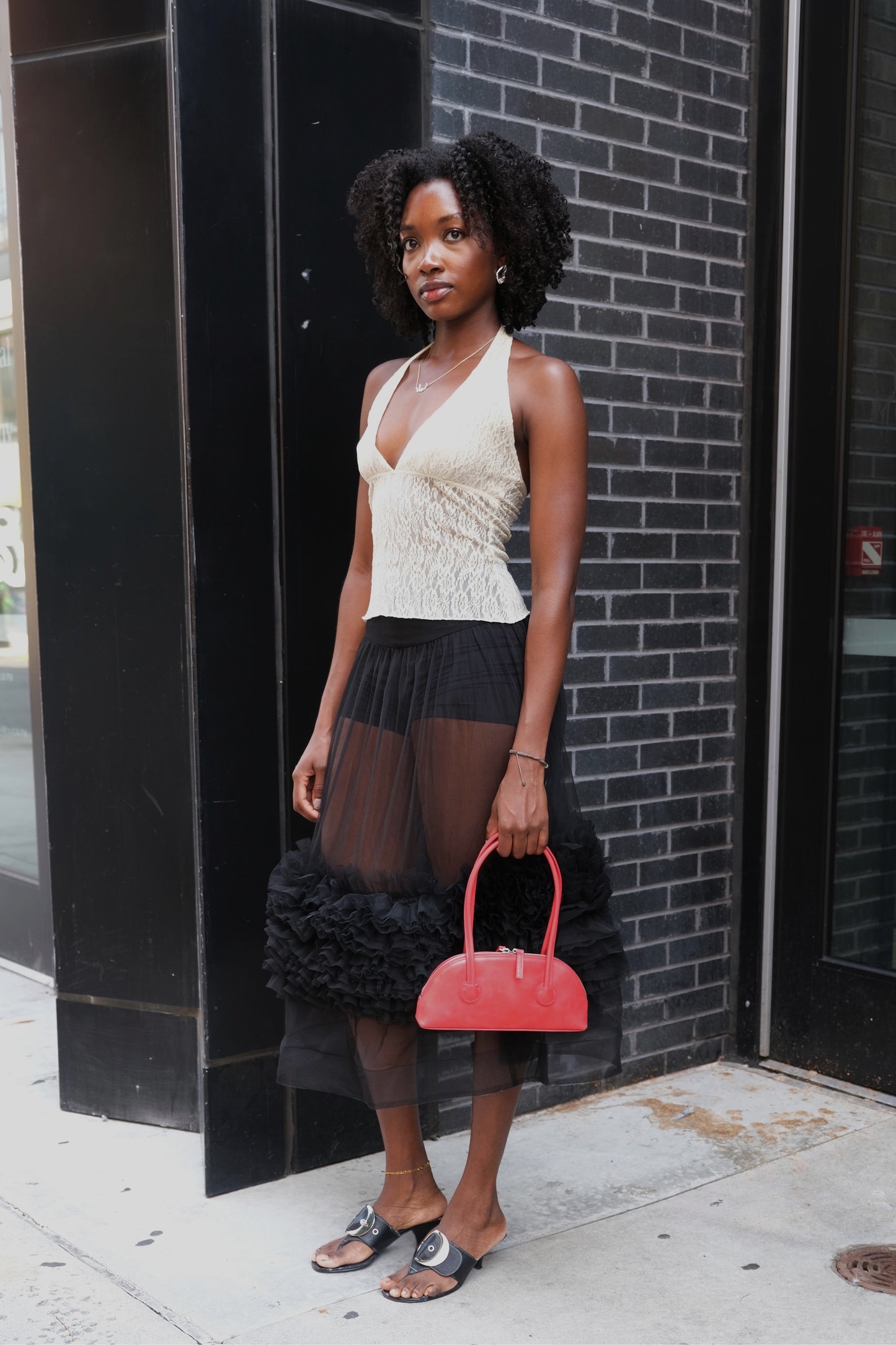 Bessette Shoulder Bag in Red