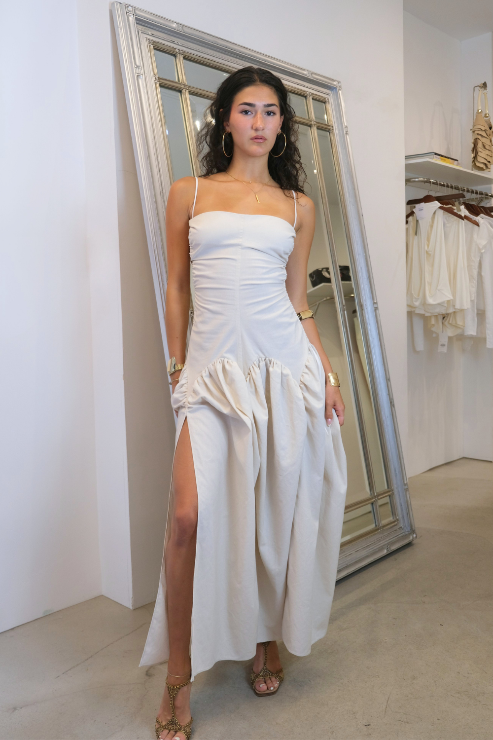 bubble maxi dress Convertible this dress is a statement piece that will leave a lasting impression. Taottao White Bubble Maxi Dress