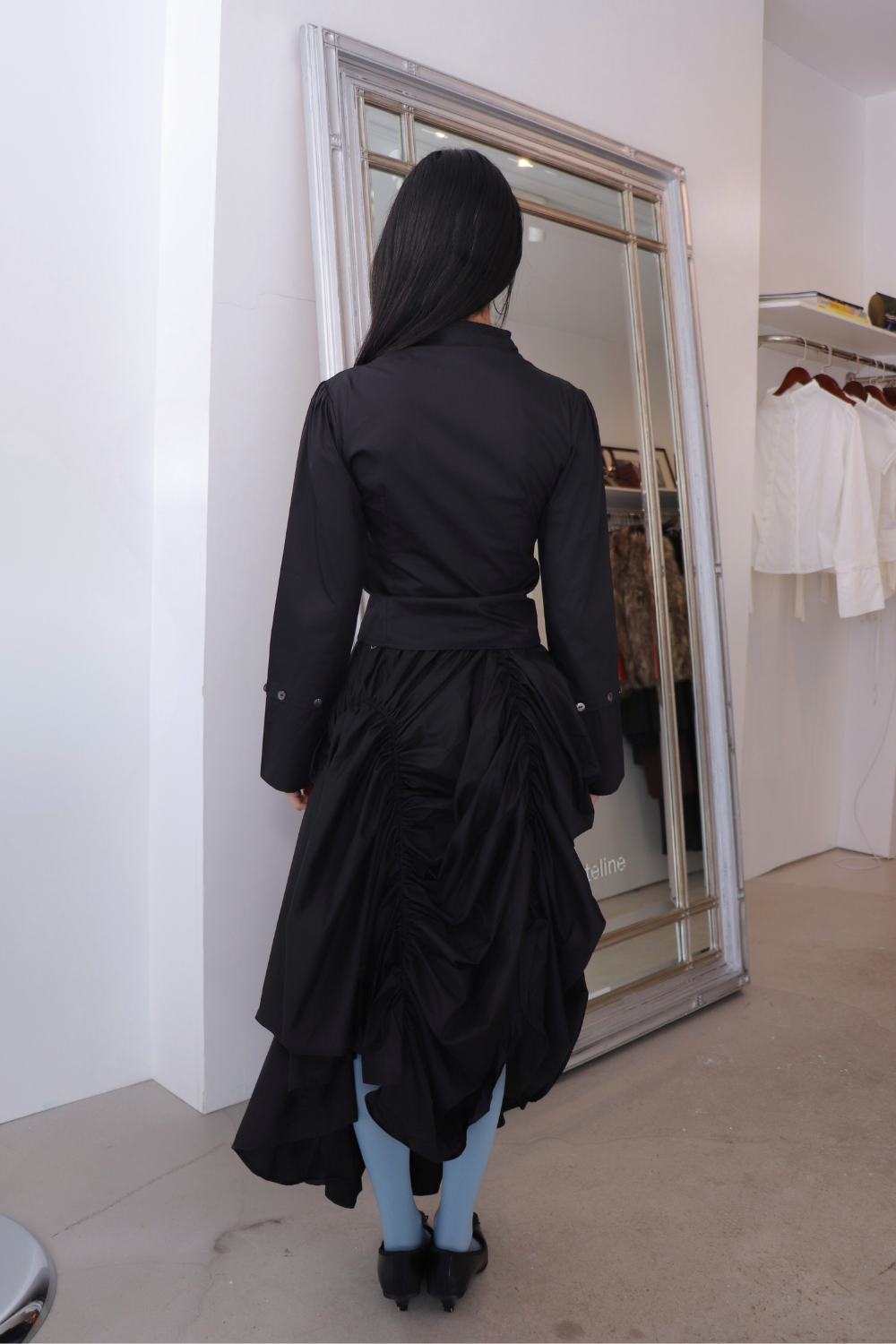 Long Sleeve Poet Shirt in Black