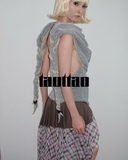 model wearing taottao